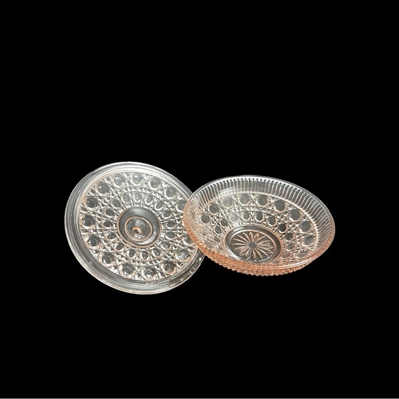 Collectible Vintage Federal Glass Co. Candy Dish - Pink Indiana Windsor - Picture 3 of 6